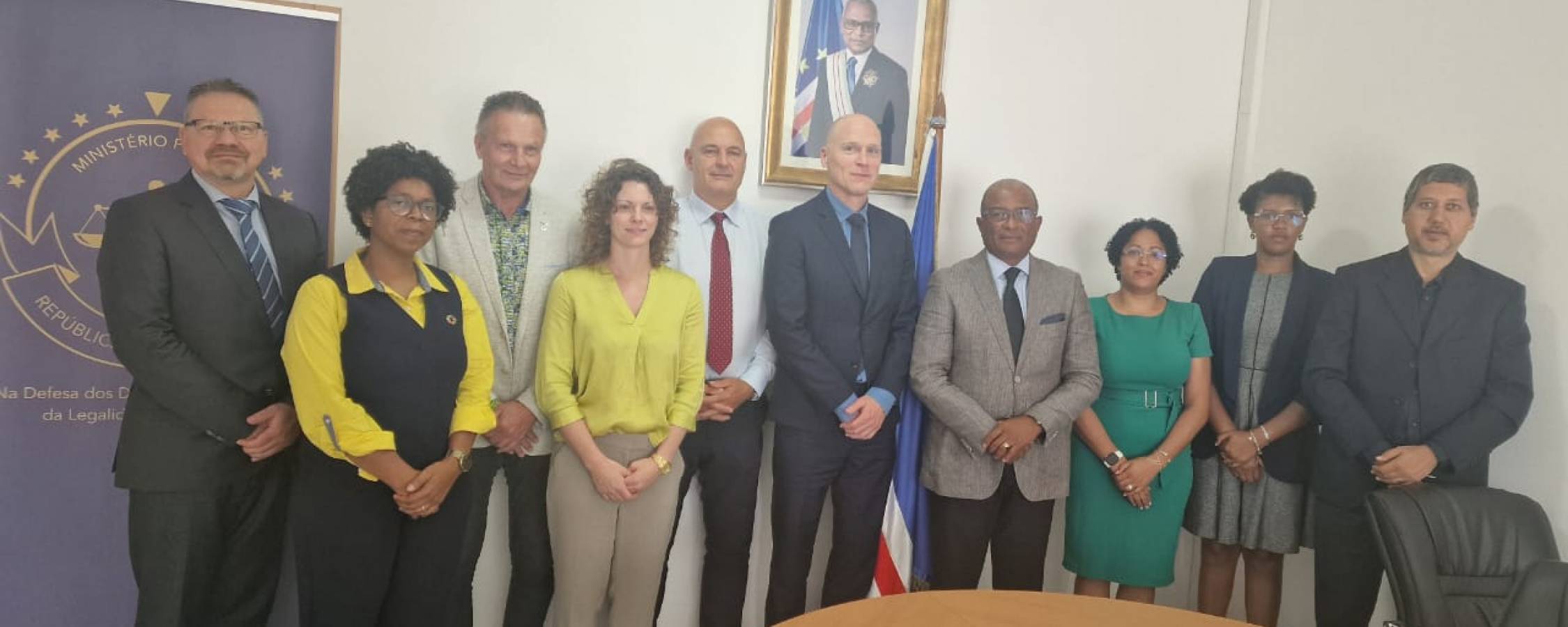 Procurador-Geral da República mantém encontro de Trabalho com a Delegação da Polícia dos Países Baixos – Unidade de Roterdão