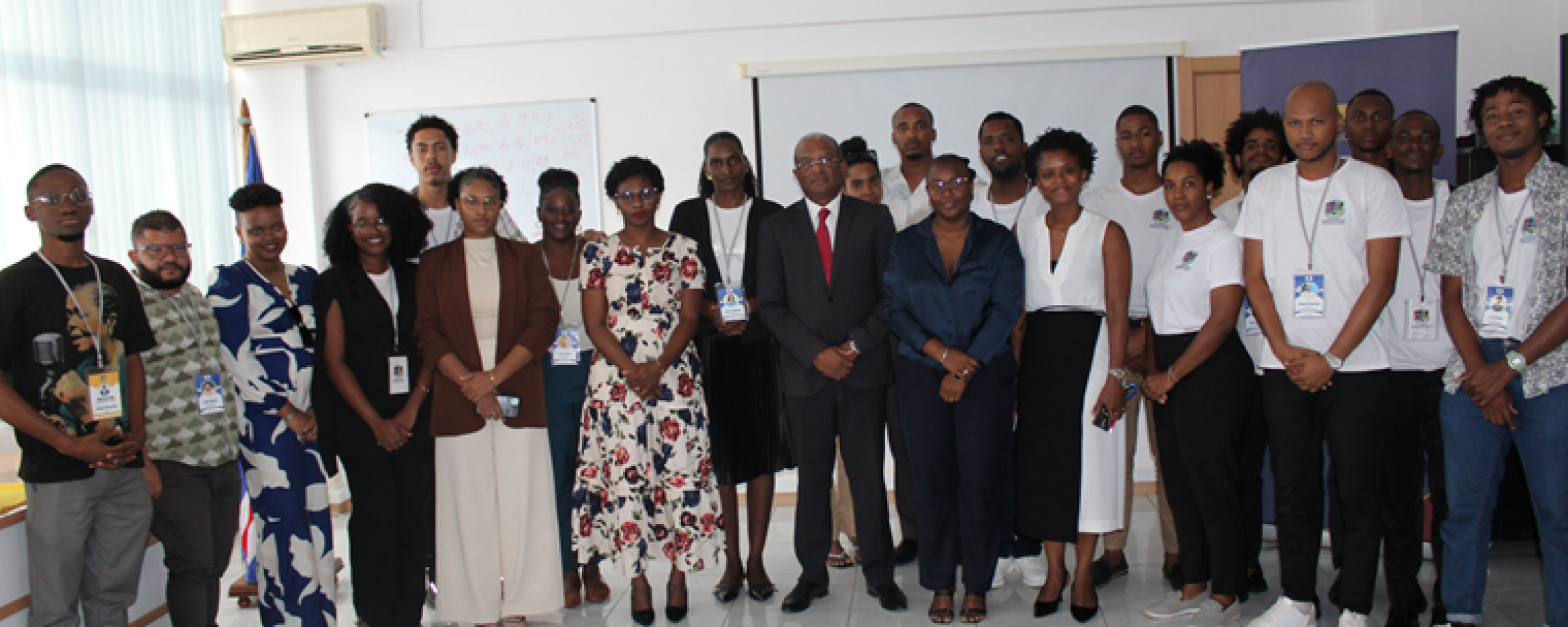 𝐏𝐆𝐑 𝐫𝐞𝐜𝐞𝐛𝐞 𝐂𝐨𝐥𝐢𝐠𝐚𝐜̧𝐚̃𝐨 𝐉𝐮𝐯𝐞𝐧𝐭𝐮𝐝𝐞 𝐝𝐨𝐬 𝐏𝐀𝐋𝐎𝐏 – 𝐂𝐚𝐛𝐨 𝐕𝐞𝐫𝐝𝐞